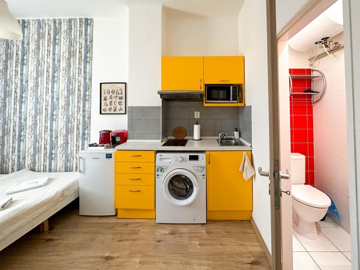 Elso Apartments Прага Экстерьер фото