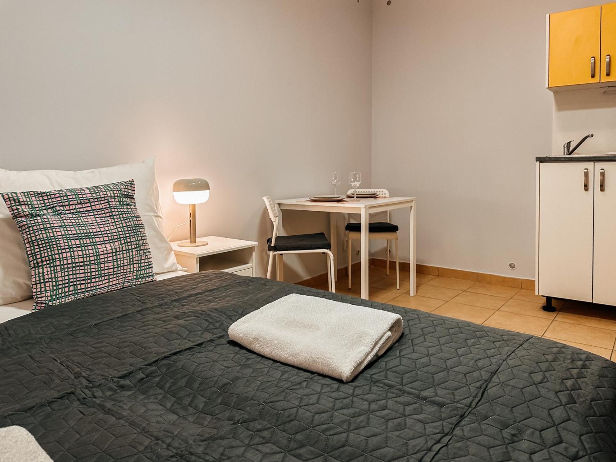 Elso Apartments Прага Экстерьер фото